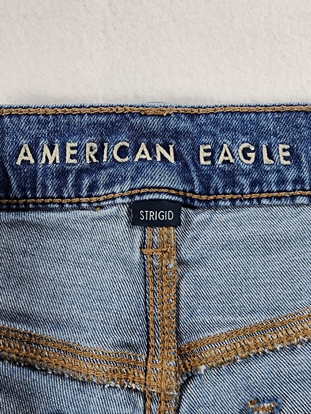 American Eagle Low Rise Baggy Ultra Wide Leg Jeans 8 Long Strigid Y2K - Picture 2 of 12